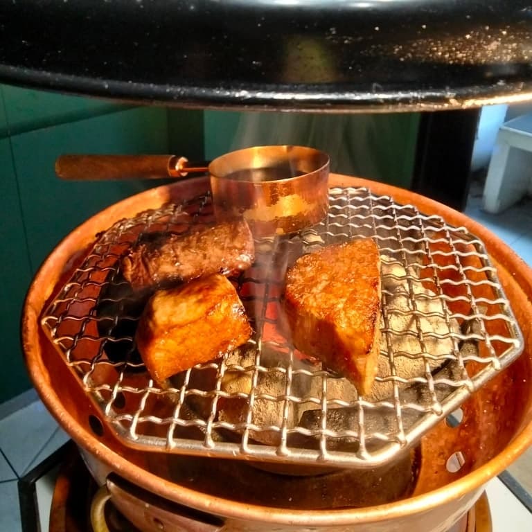 台中肉料理福燒烤,一人$2000,時間可議,各付各的,