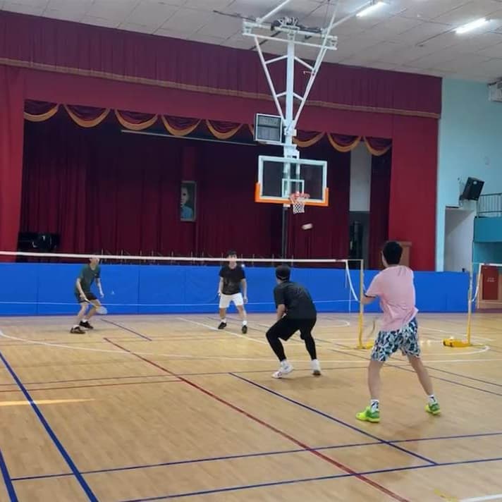 09/26歡樂星期六,一起來打羽球吧🏸