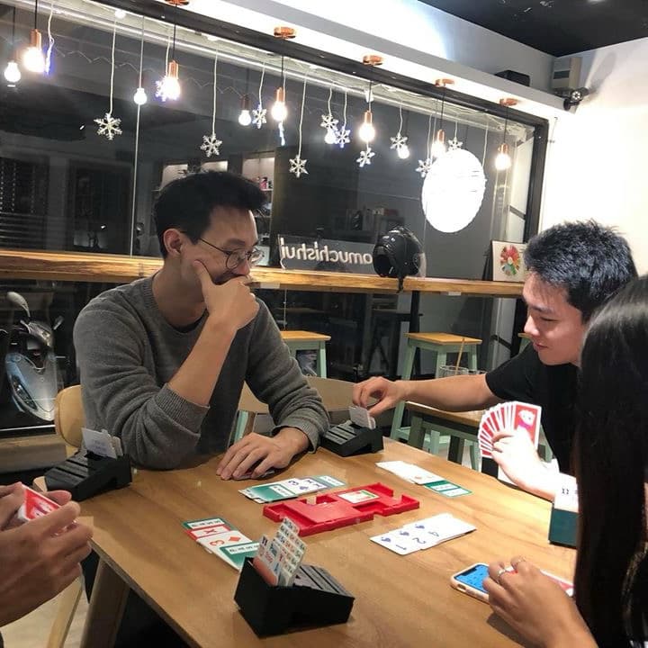一起來打橋牌,動動腦~