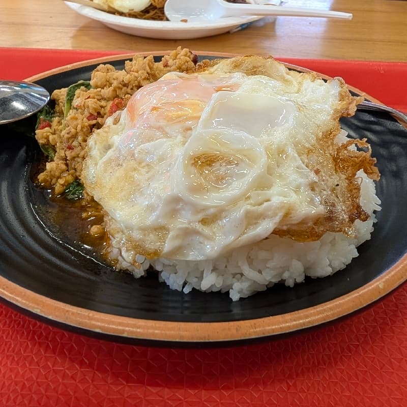 吃午餐聊天