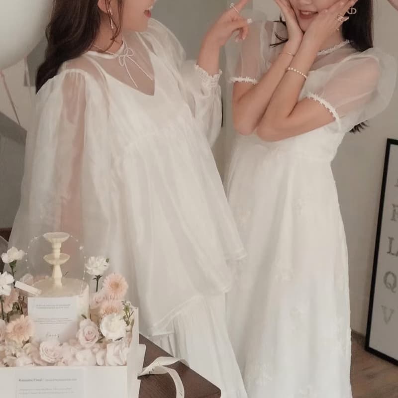 天秤座漂亮女孩一起慶生