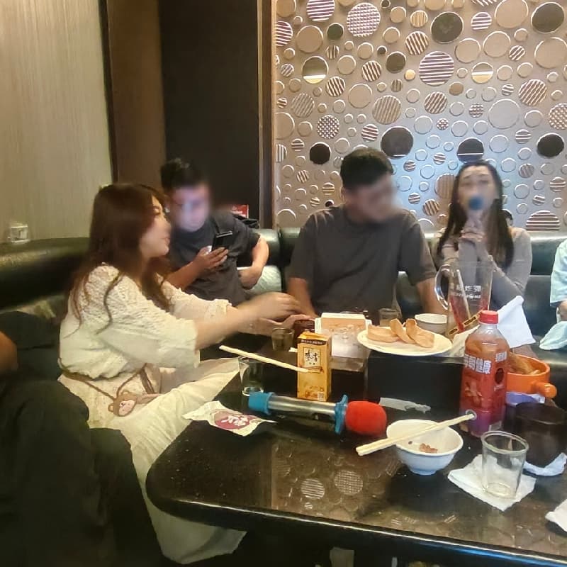 10/9 週五晚上西門中華錢櫃唱歌小酌