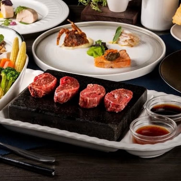 吃午餐~