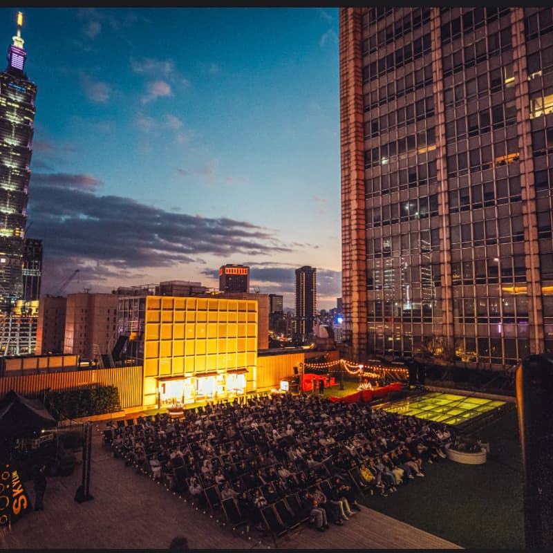 10/24 Skyline Film 信義屋頂電影院- 黑暗騎士