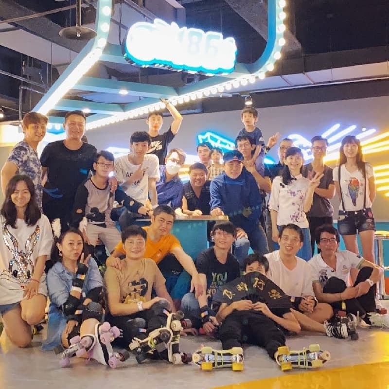 #中秋節 🛼下班娛樂放鬆舒服的滑動台中186新時代⛸️