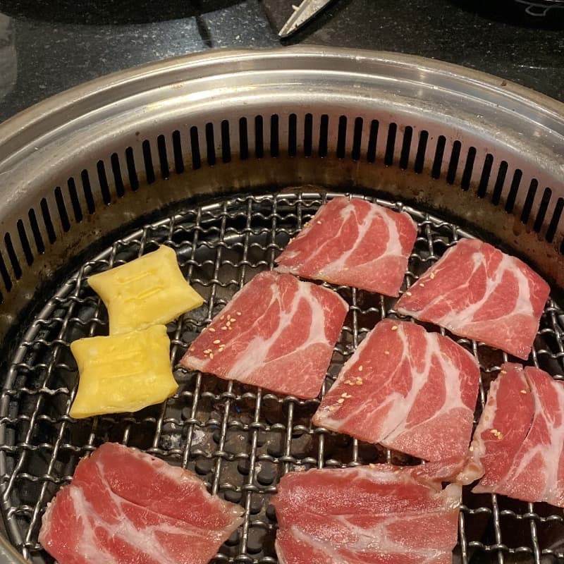 一起聊天認識吃飯